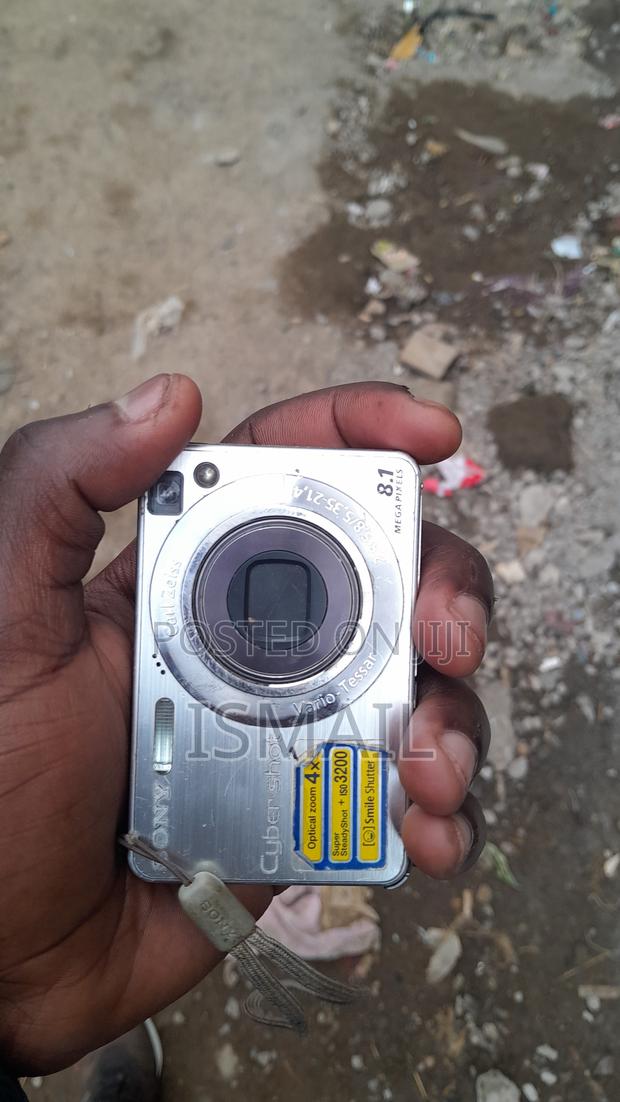 Sony Cyber Shot DSC W130 8.1 Mp Digital Camera for Repair Battery