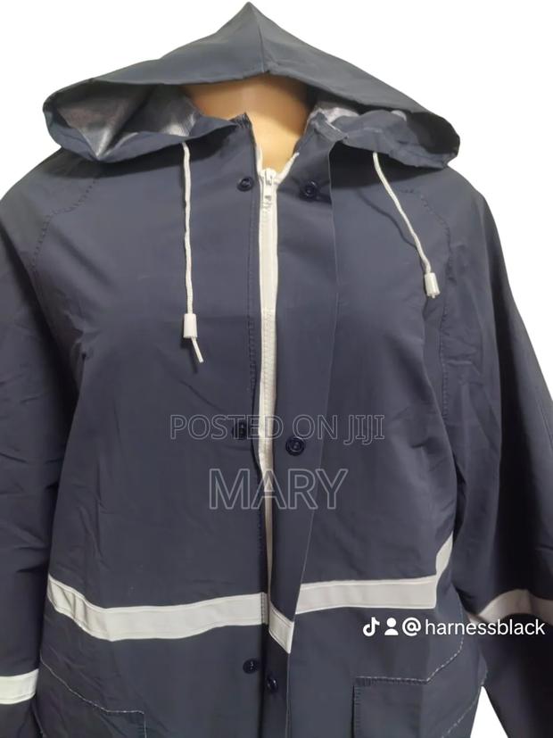 Quality Rain Coats - thumbnail 2