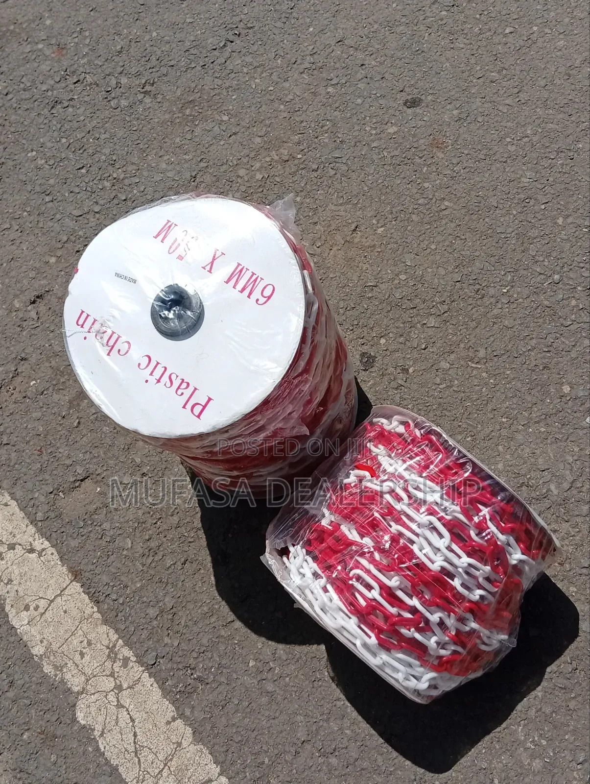 Red&White Plastic Chain