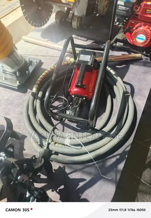 2hp Aico Concrete Vibrator With 45mm Shaft