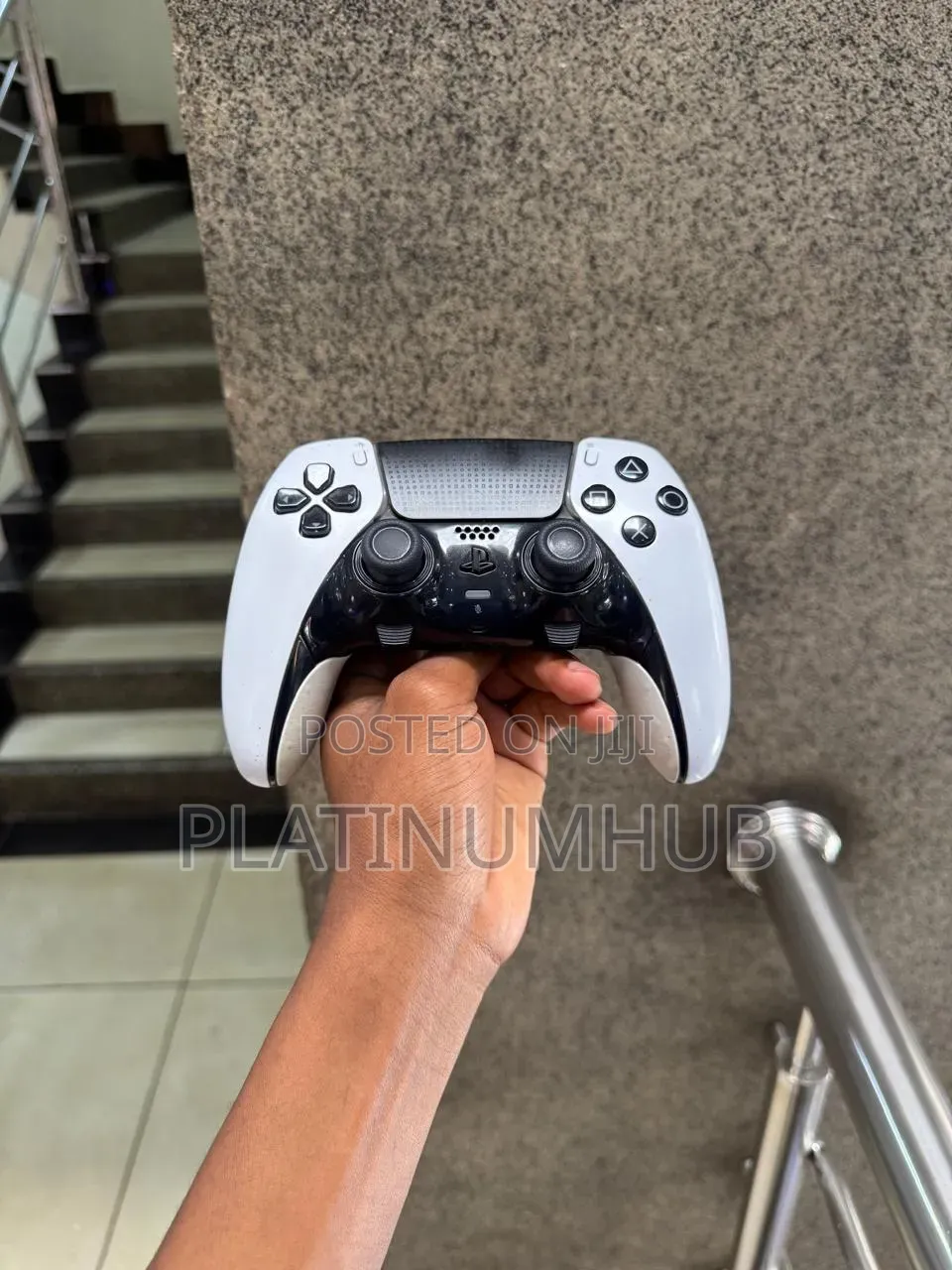 Dual Sense Edge Controller Used