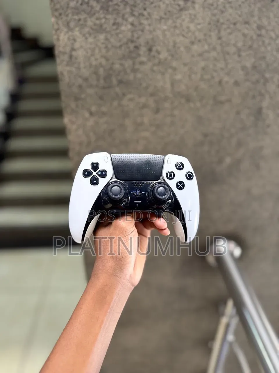 Dual Sense Edge Controller Used