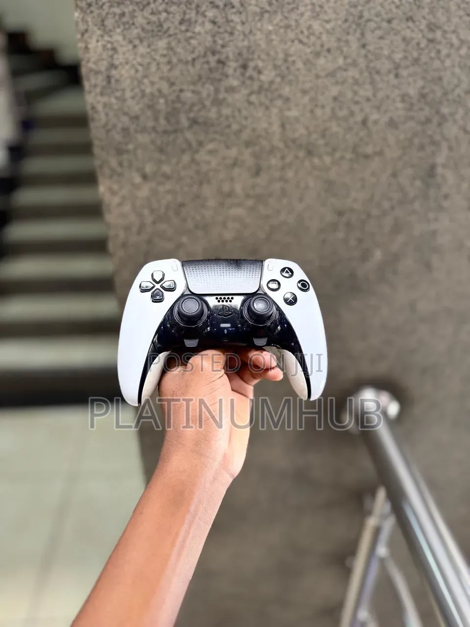 Dual Sense Edge Controller Used