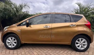 Nissan Note 2012 Gold