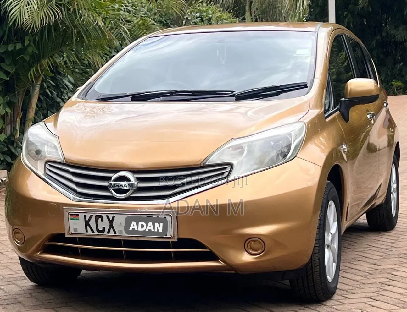 Nissan Note 2012 Gold