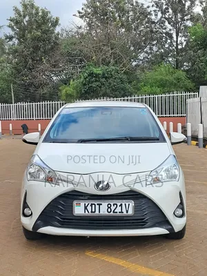 Toyota Vitz 1.0 FWD 5dr 2018 White