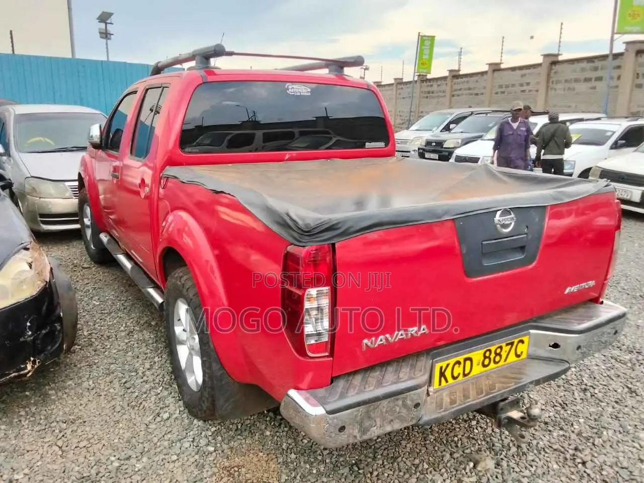 Nissan Navara 2008 Red