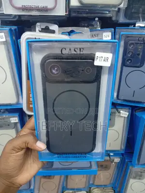 Black Protective Case for the iPhone 17 Air Magnetic Compatibility