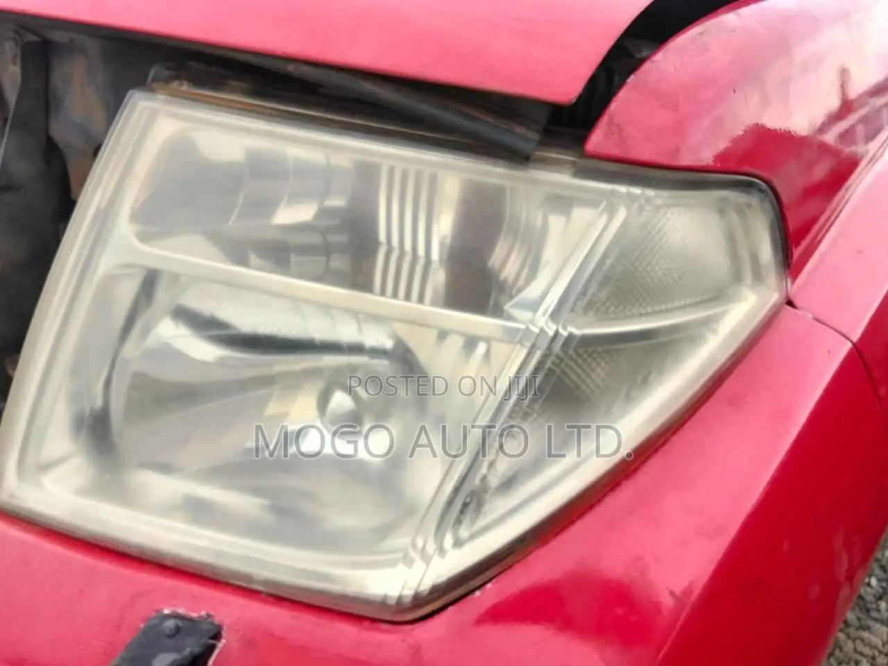 Nissan Navara 2008 Red