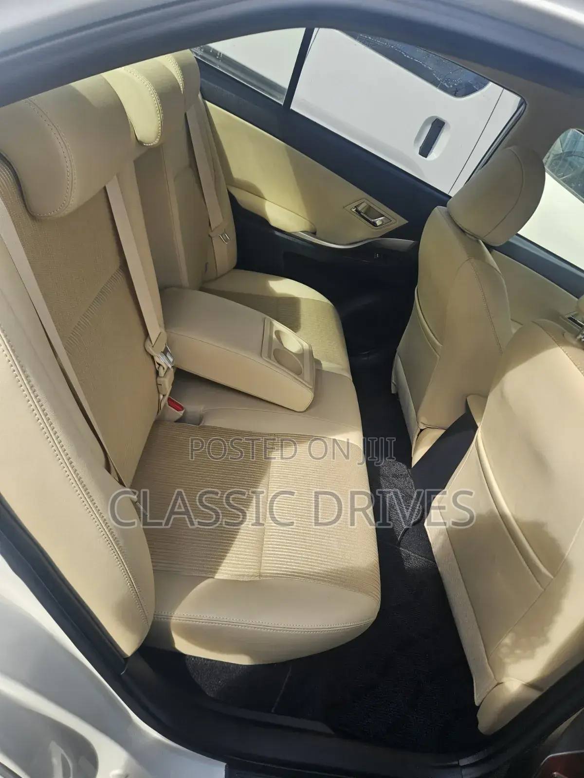 Toyota Premio 2019 White