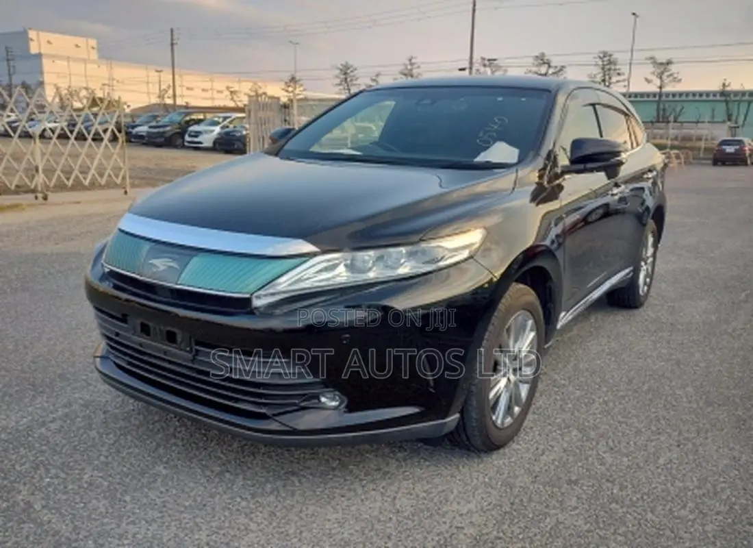 Toyota Harrier 2.0 2018