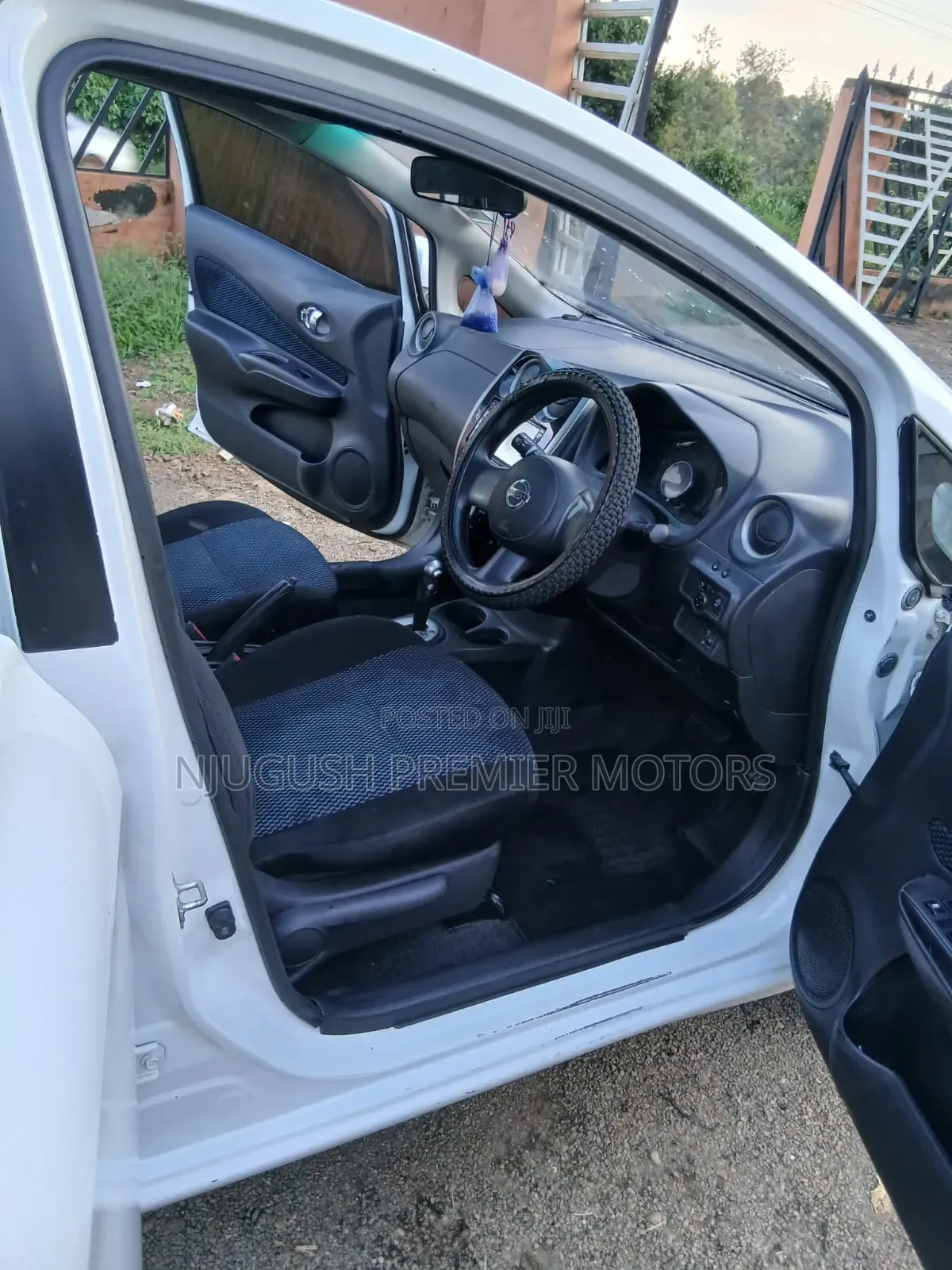 Nissan Note 2013 White