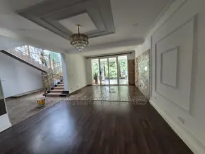 5bdrm House in Runda for rent