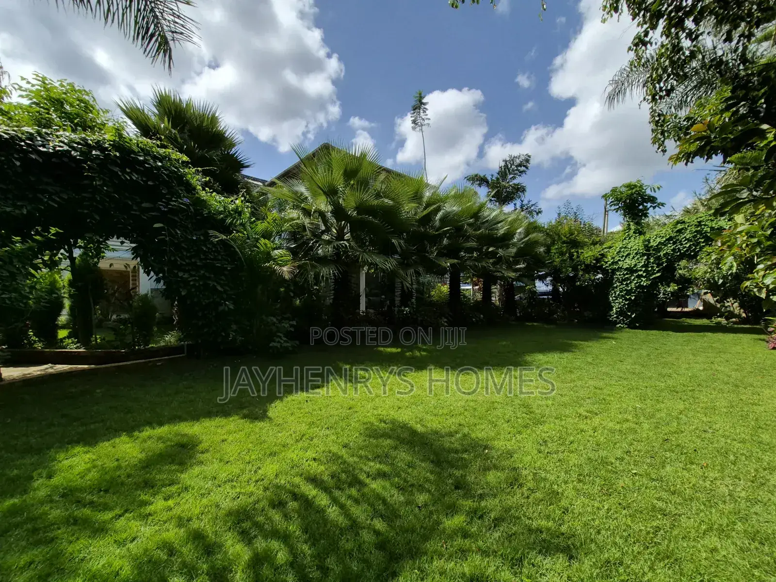 5bdrm House in Runda for rent