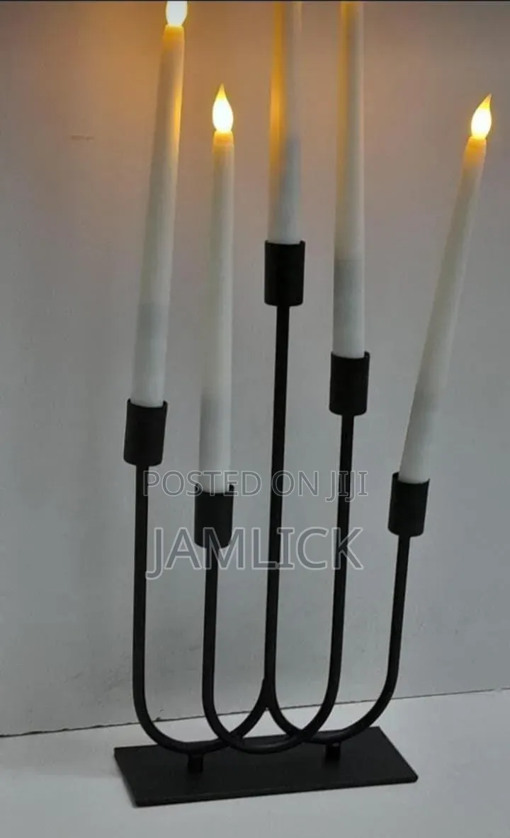 Classic 5 in 1 Metallic Candle Holder
- Bz