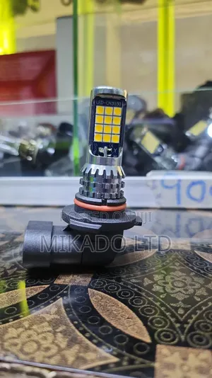 9005,9006 Led Bulbs Yellow and Clear
