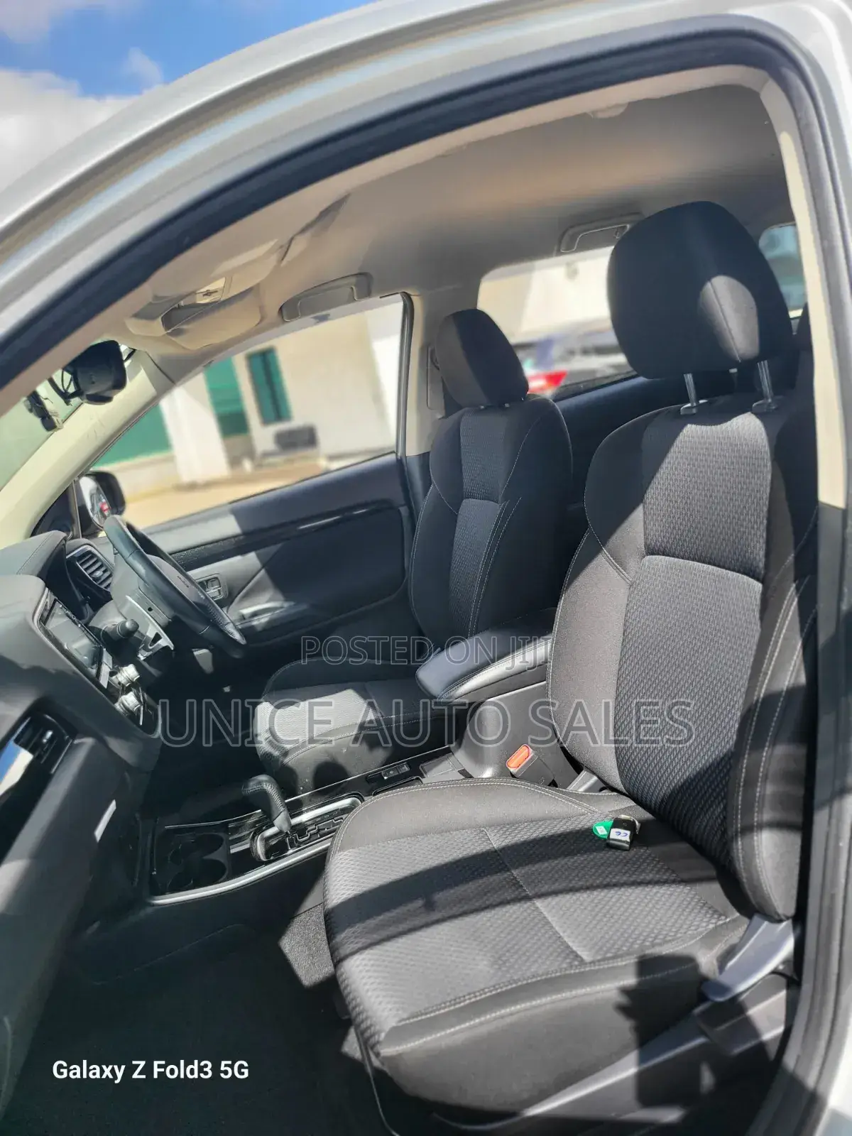Mitsubishi Outlander 2020 Silver