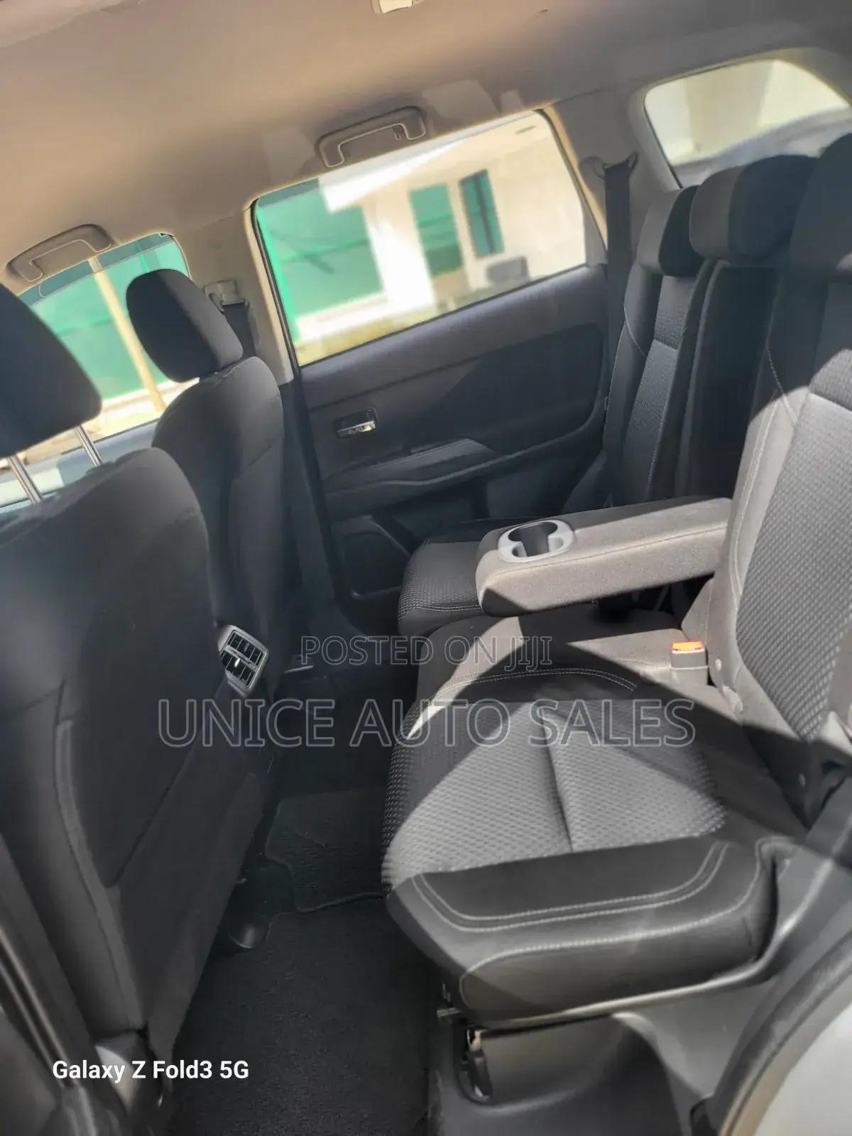 Mitsubishi Outlander 2020 Silver