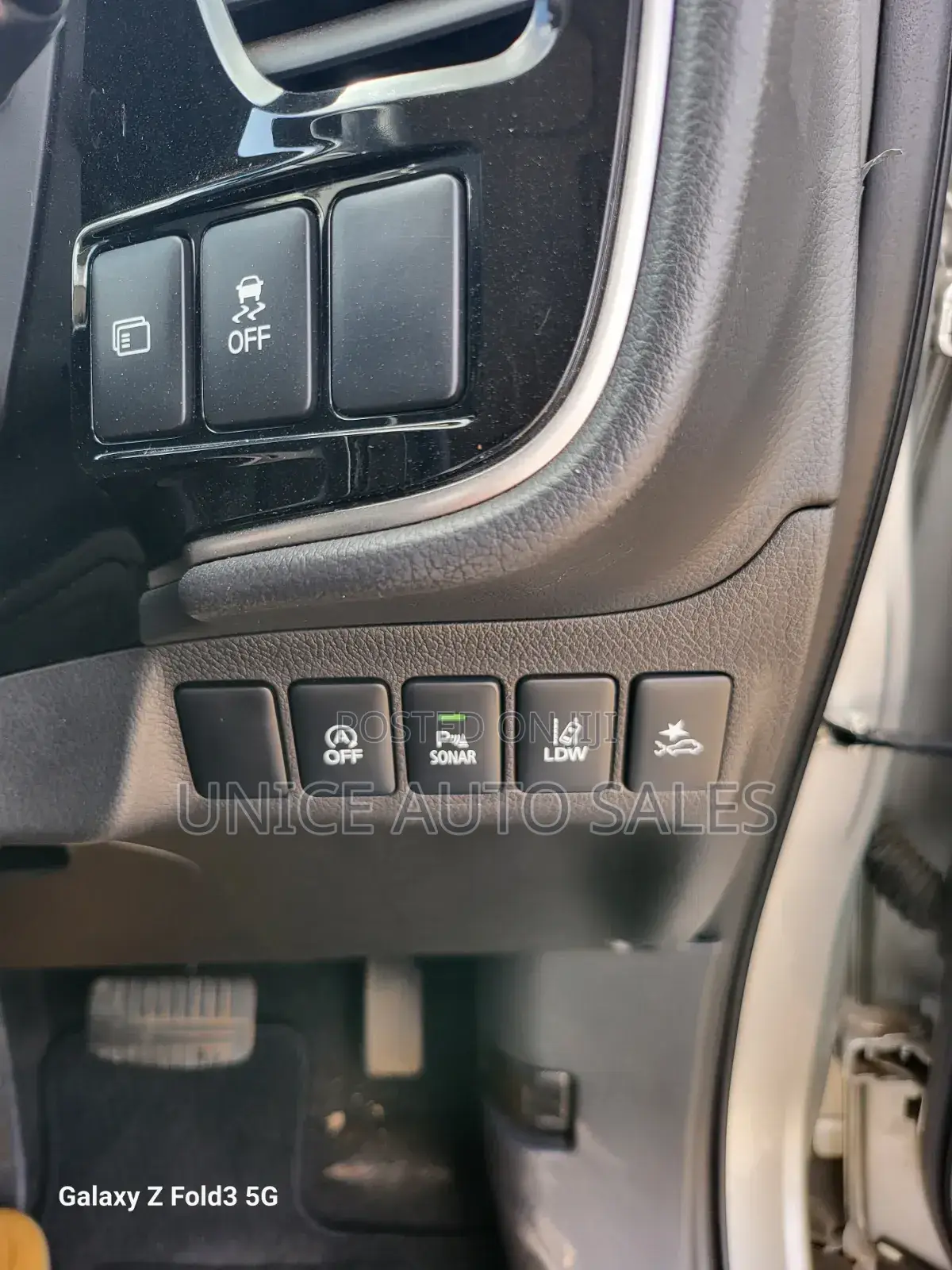 Mitsubishi Outlander 2020 Silver