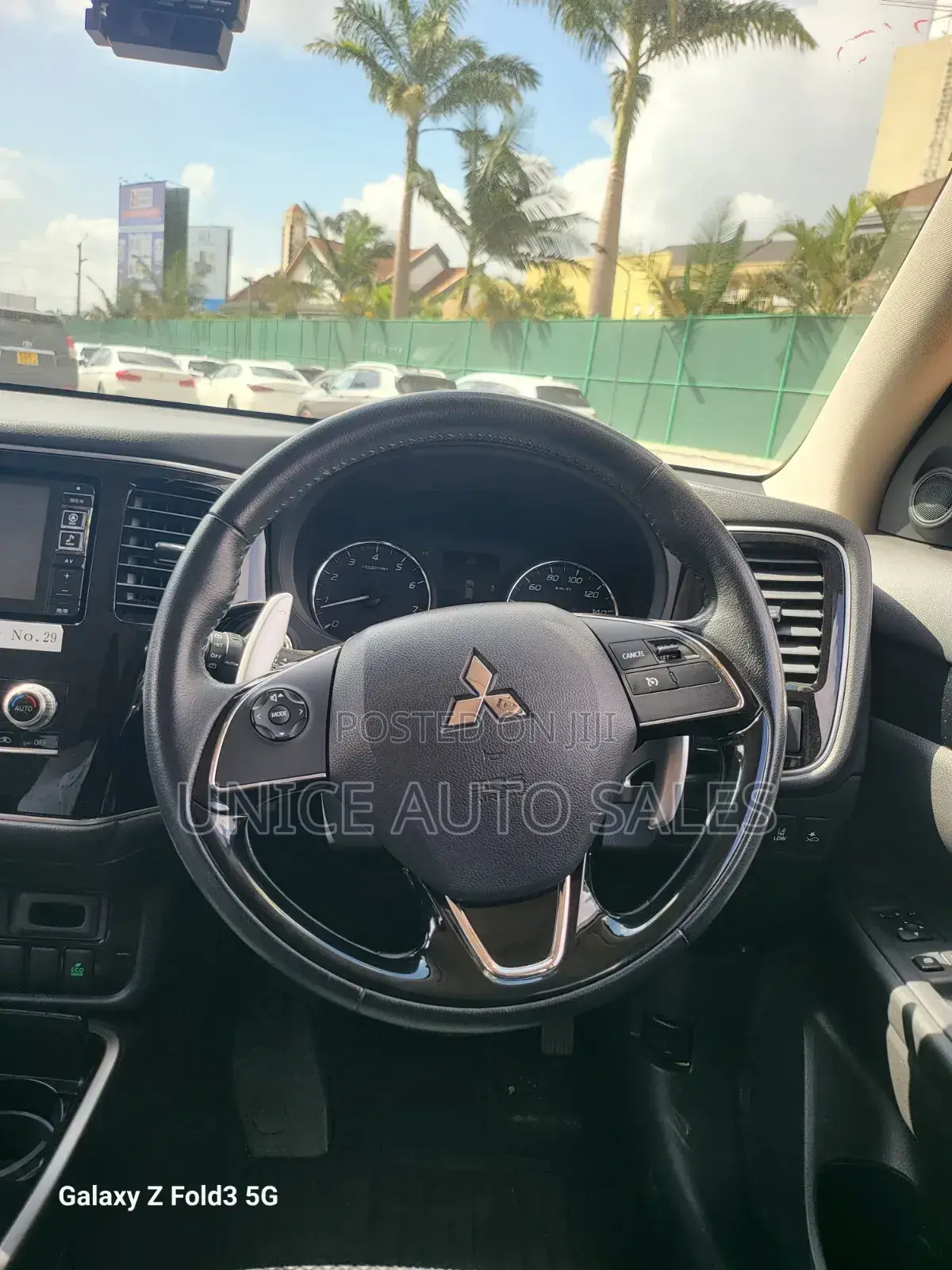Mitsubishi Outlander 2020 Silver