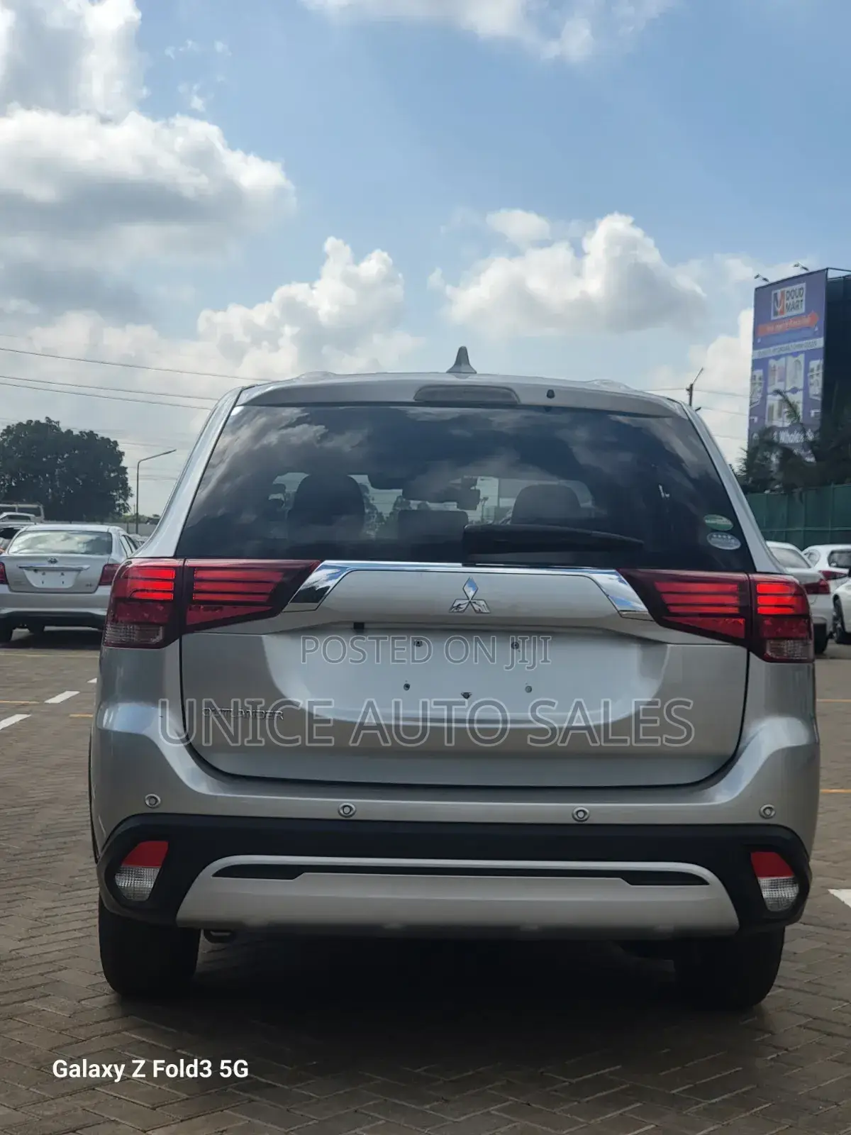 Mitsubishi Outlander 2020 Silver