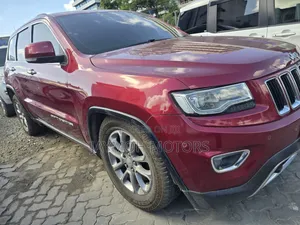 Jeep Grand Cherokee 2012 Red