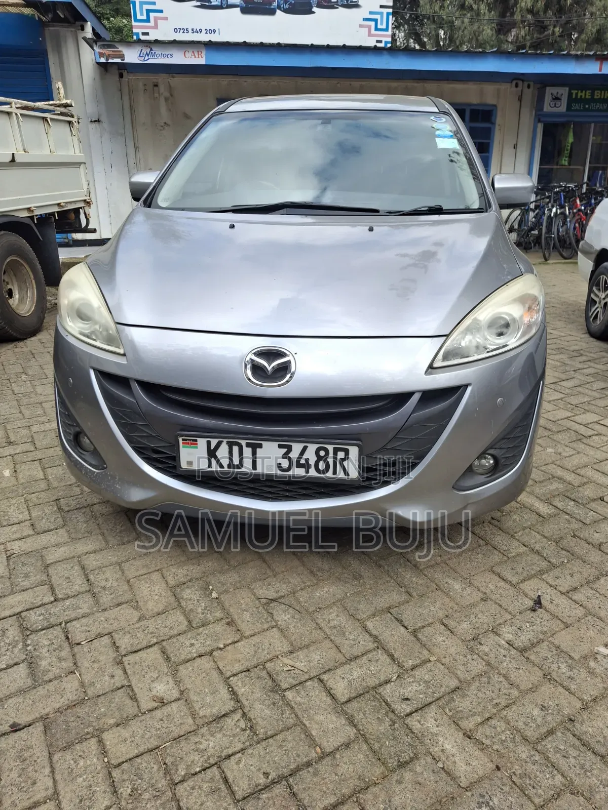 Mazda Premacy 2017 Silver
