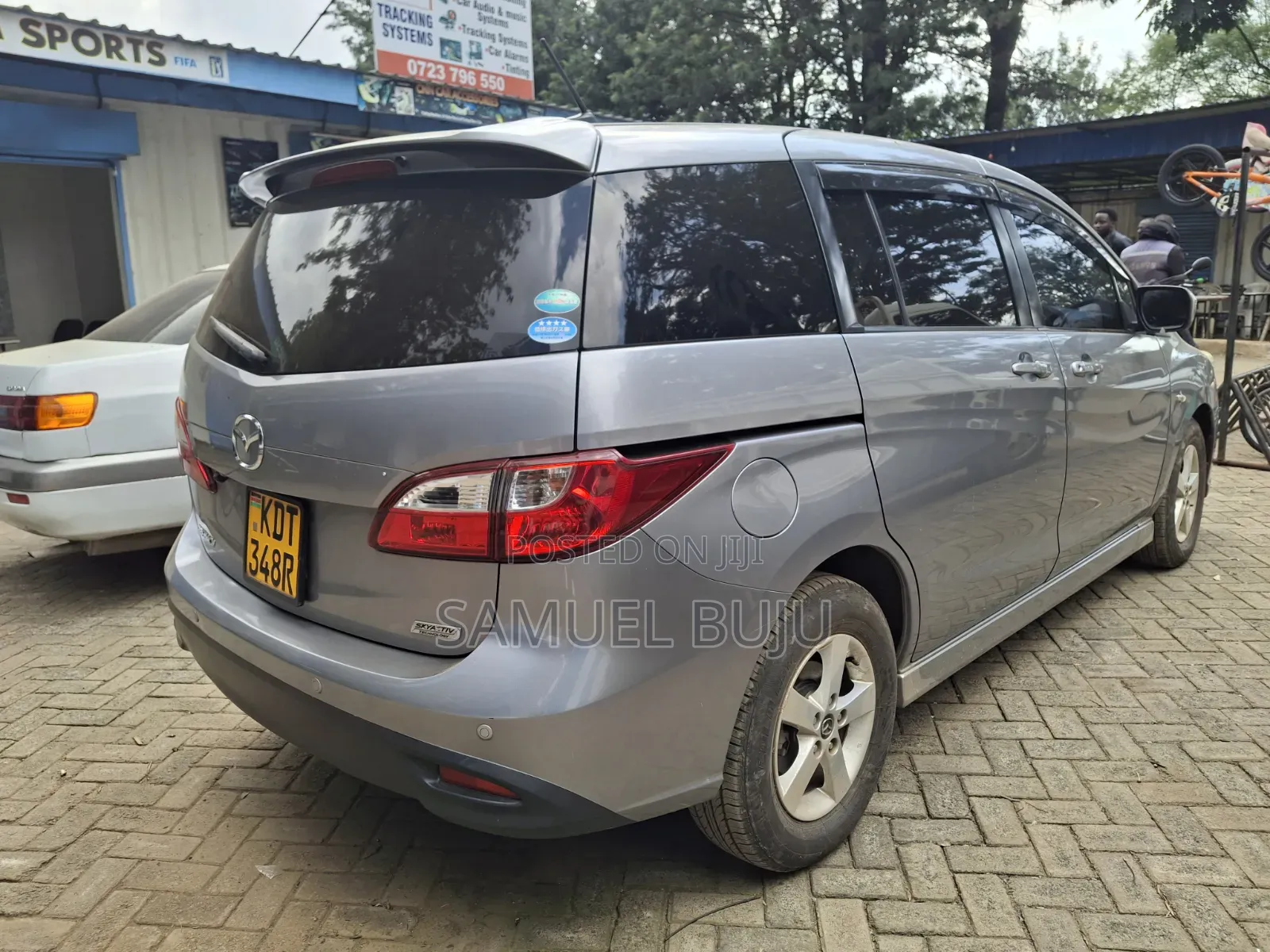 Mazda Premacy 2017 Silver