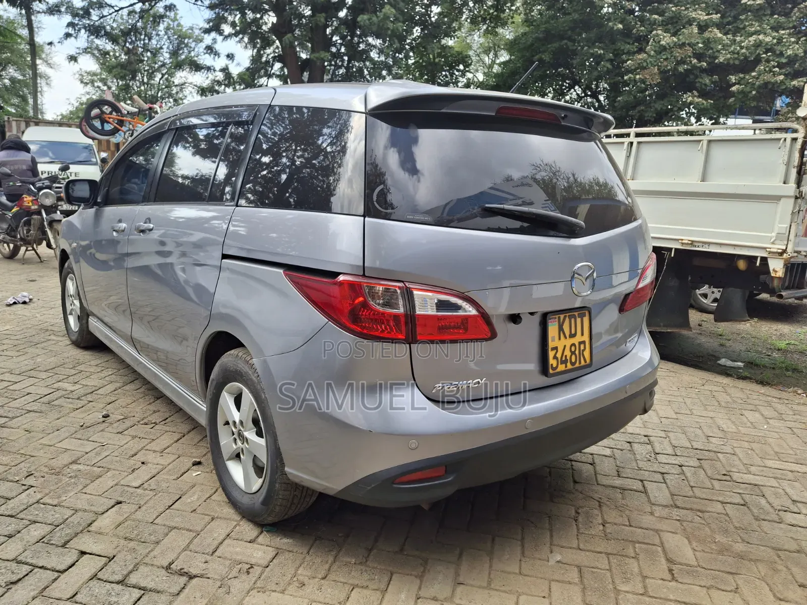 Mazda Premacy 2017 Silver