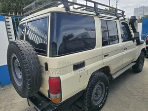 Toyota Land Cruiser 2015 Beige
