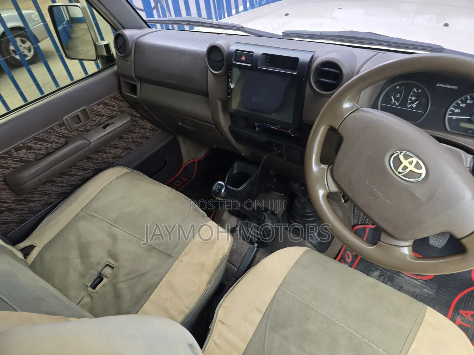 Toyota Land Cruiser 2015 Beige