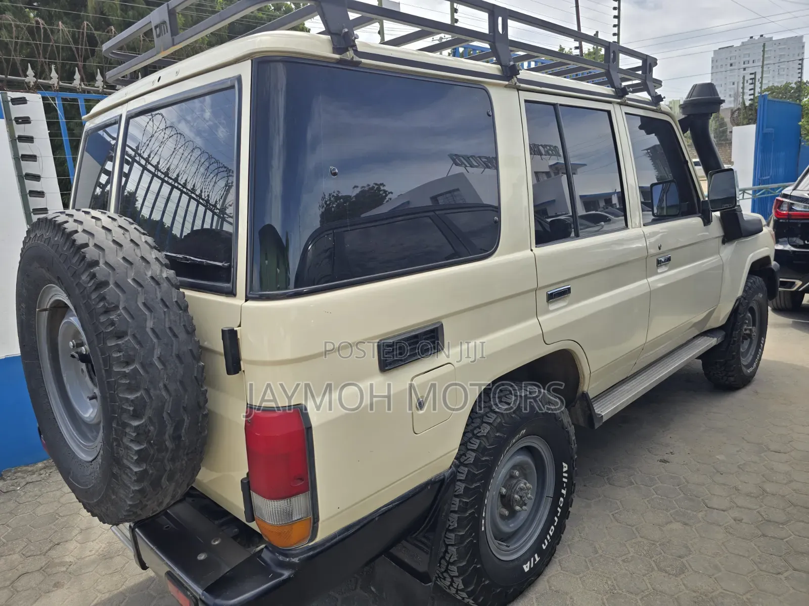 Toyota Land Cruiser 2015 Beige