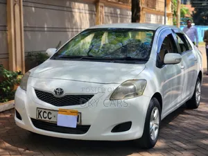 Toyota Belta 2009 Pearl