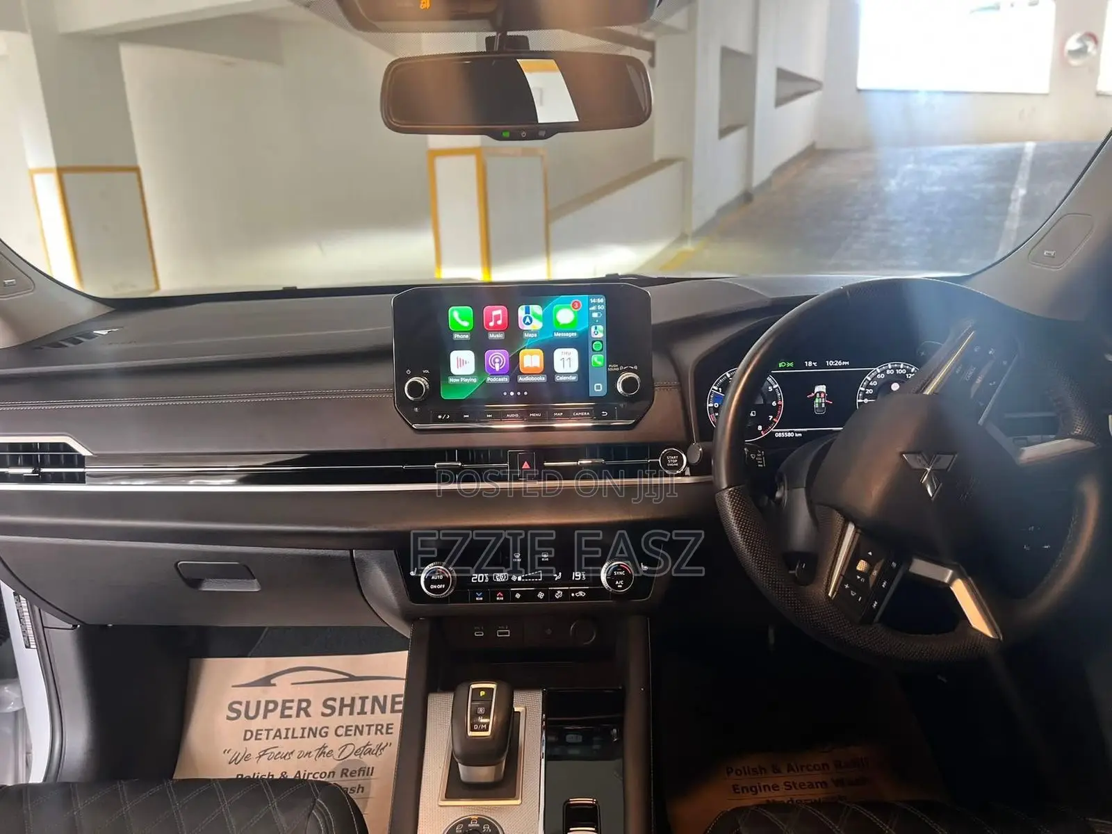 Mitsubishi Outlander ES 2023 White