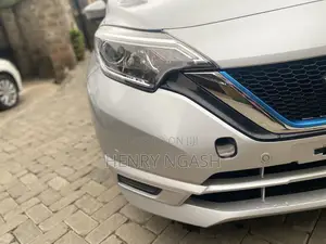 Nissan Note 2019 Silver