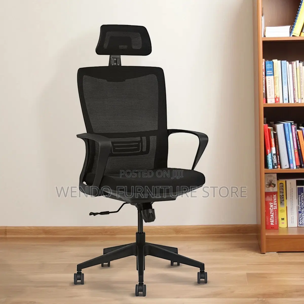Office Chair : Black High-Back Ergonomic Office Chair