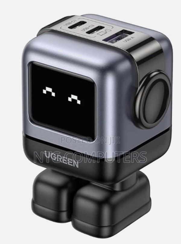 Ugreen Uno Robot 65w 3-Port Gan Fast Charger Uk Grey - Cd361