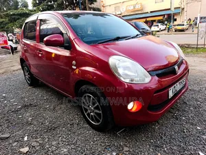 Toyota Passo 2015 Red