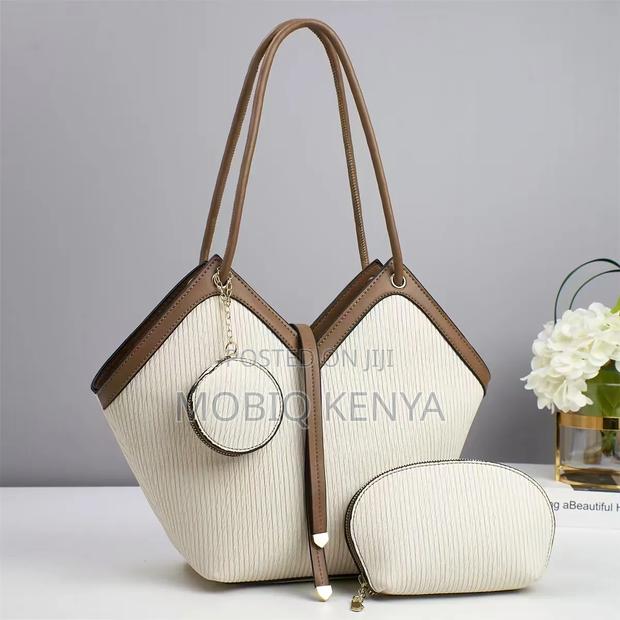 Quality Ladies Handbags - thumbnail 2