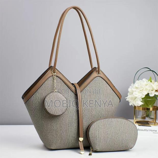 Quality Ladies Handbags - thumbnail 3