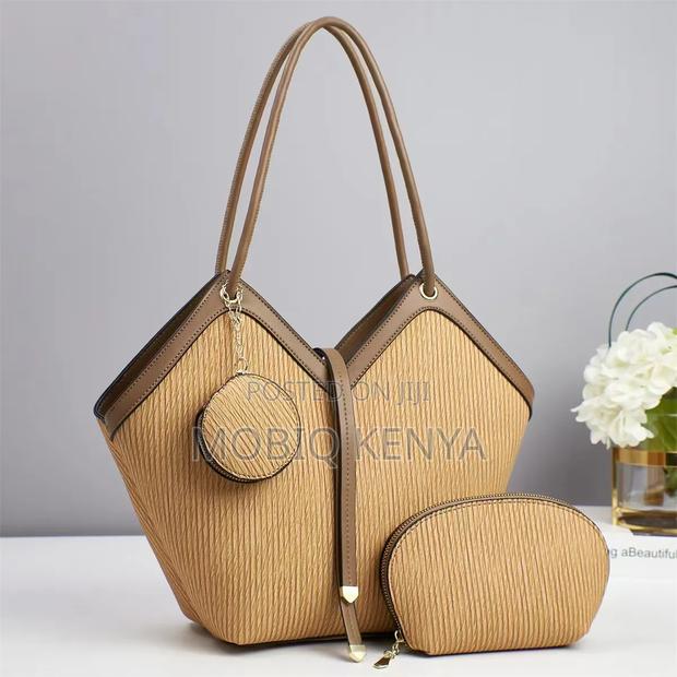 Quality Ladies Handbags - thumbnail 4