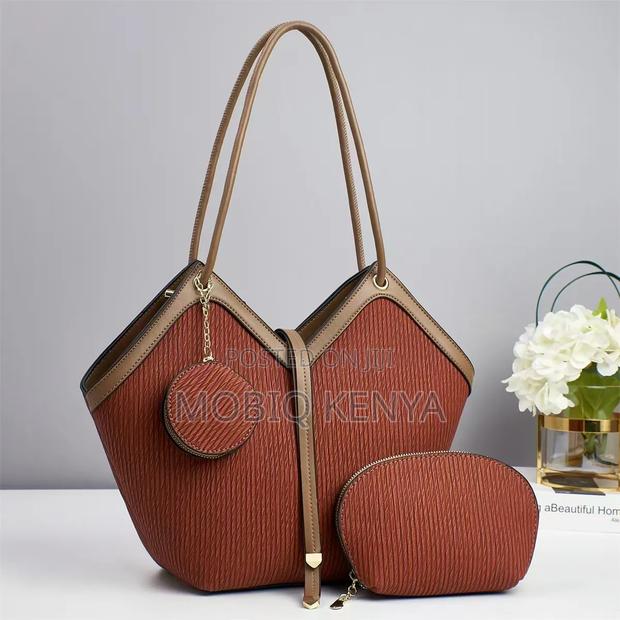 Quality Ladies Handbags - thumbnail 5