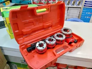 Quality Ratchet Die Stock 1/2′′–11⁄4′′ Pipe Threading Tool Set