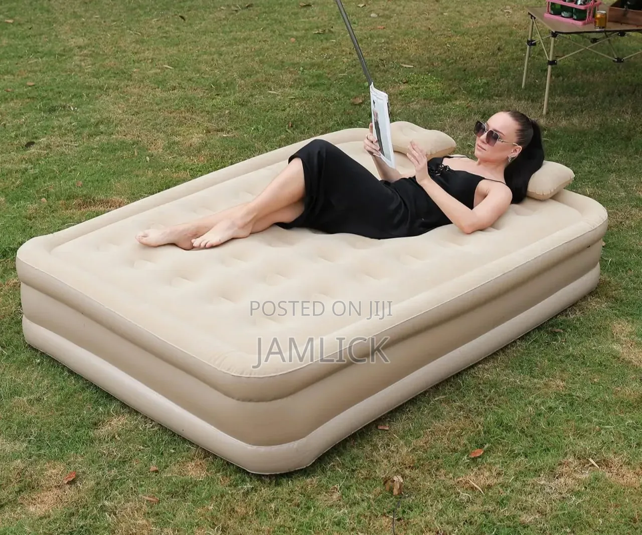 Inflatable Queen Size Airbed Mattress With Built-in Pump - Ev