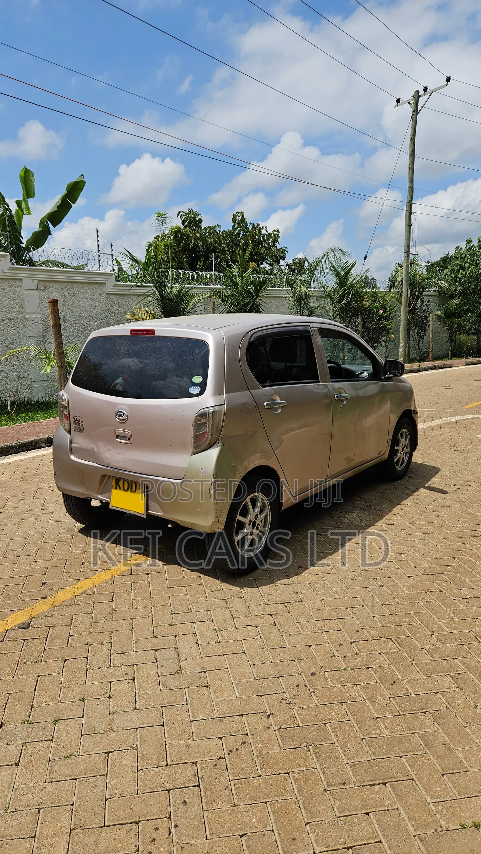 Daihatsu Mira 2014 Beige