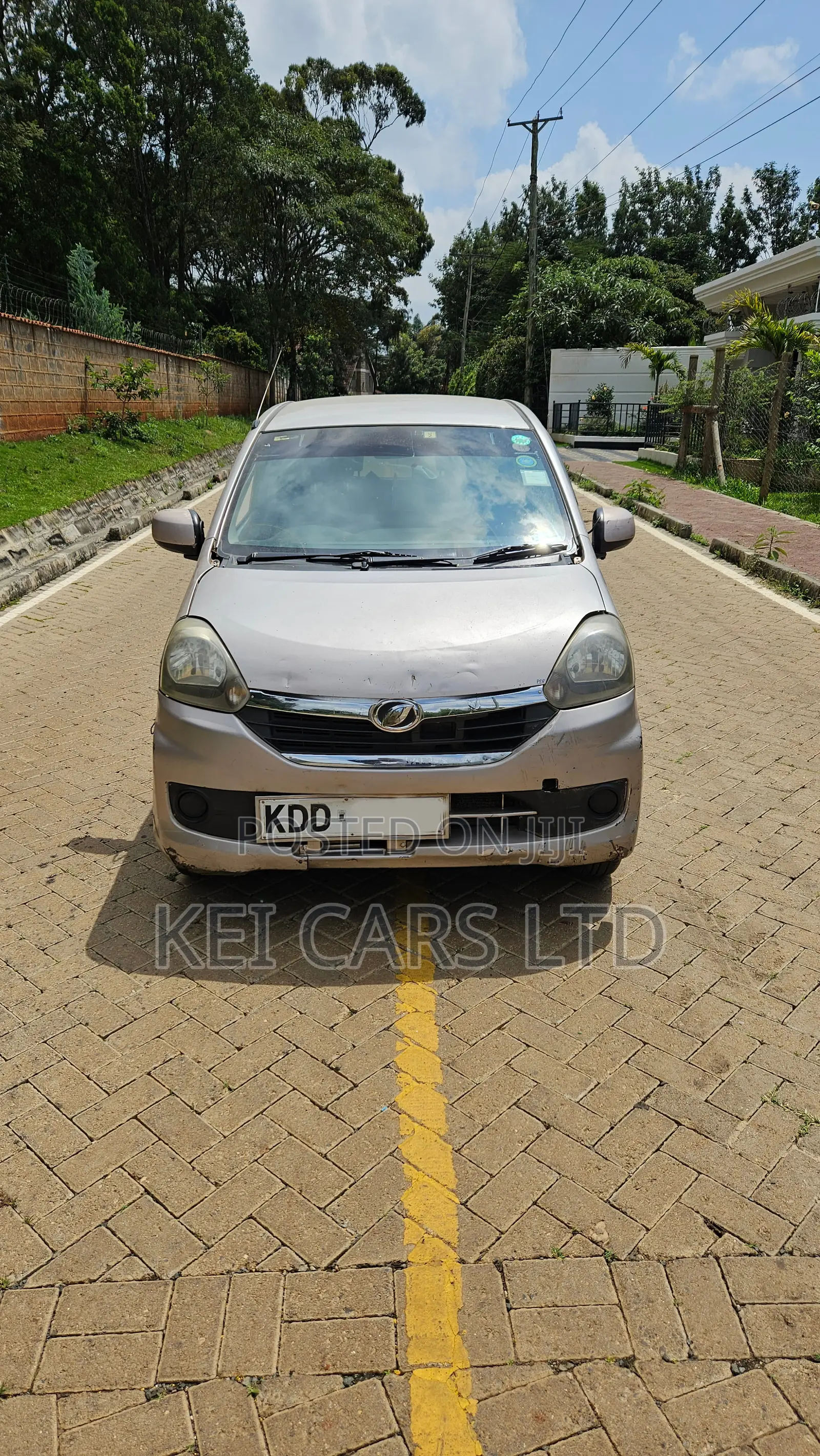 Daihatsu Mira 2014 Beige