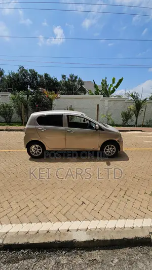 Daihatsu Mira 2014 Beige