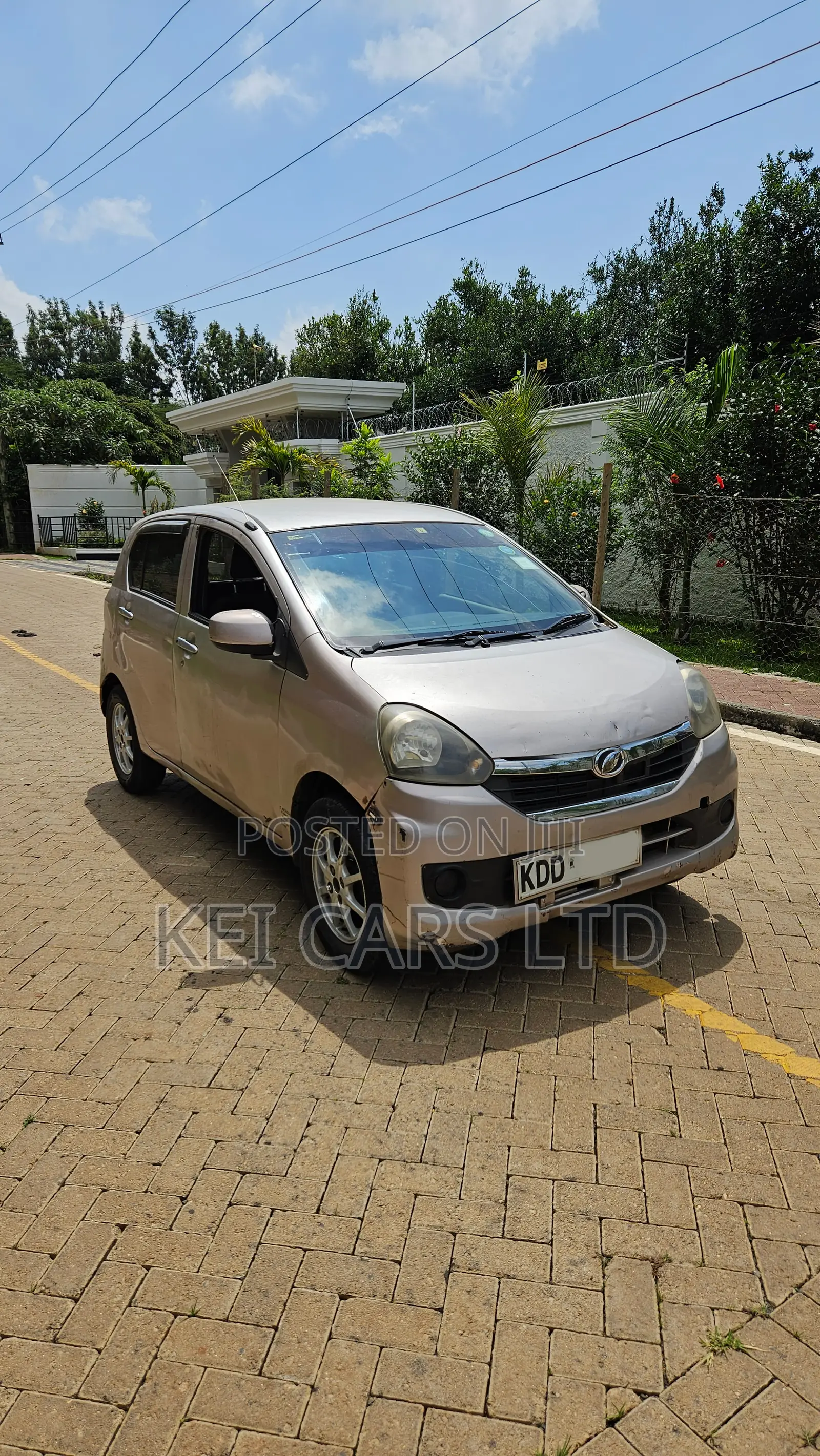 Daihatsu Mira 2014 Beige