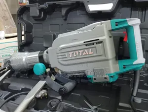 1700w Total Demolition Breaker