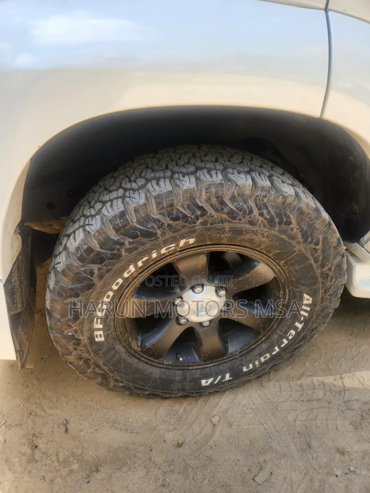 Toyota Land Cruiser Prado 2008 White